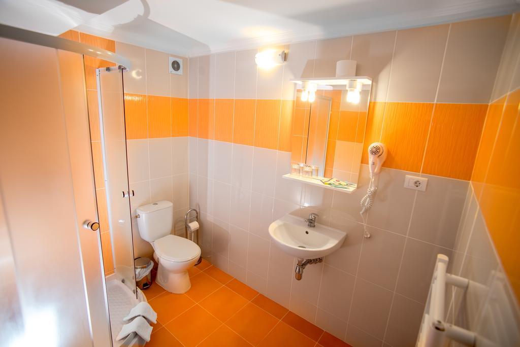 Pensiunea Sangria Arad Kamer foto
