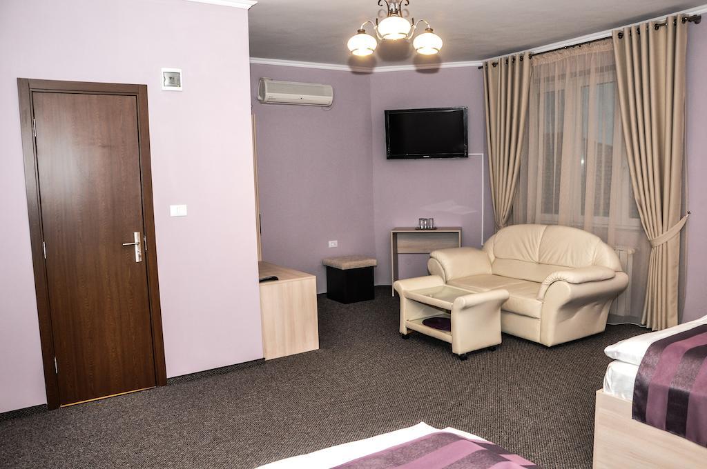 Pensiunea Sangria Arad Kamer foto